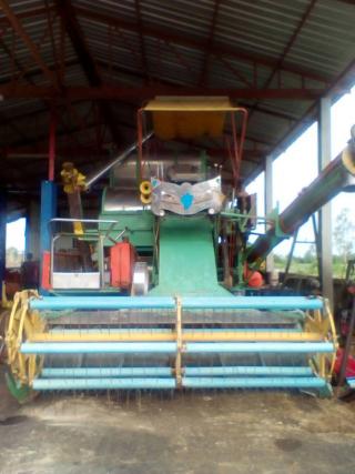 ขายรถเกี่ยวข้าว ทองพูลเจริญการช่าง อุ้ม2.5ตัน เครื่อง24วาล์ว 6D17เทอร์โบ ตัวเดินใหญ่PC200 ปั้มไดกิ้นเบอร์23 มอเตอร์ไดกิ้น โซ่ใหม่ ลูเลอร์ ใบแท็คใหม่ สภาพพร้อมใช้งาน ราคา680,000 สนใจโทร 090-8588220คุณนะ 093-3258446คุณบิว 